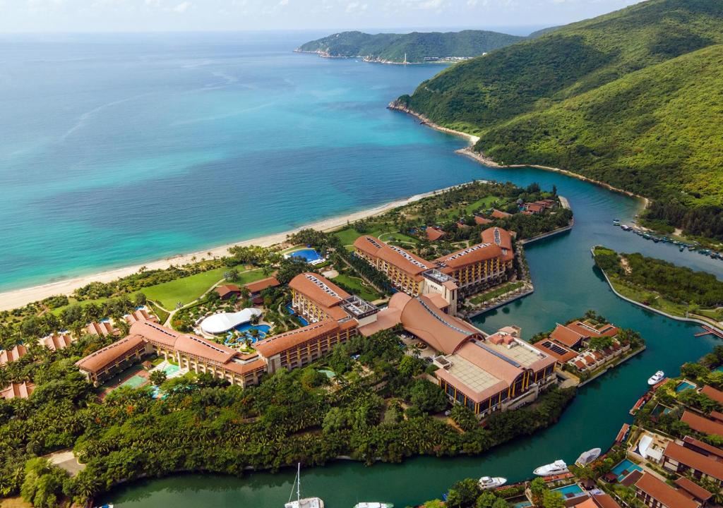 Горящий тур в Yalong Bay - THE ST. REGIS SANYA YALONG BAY RESORT